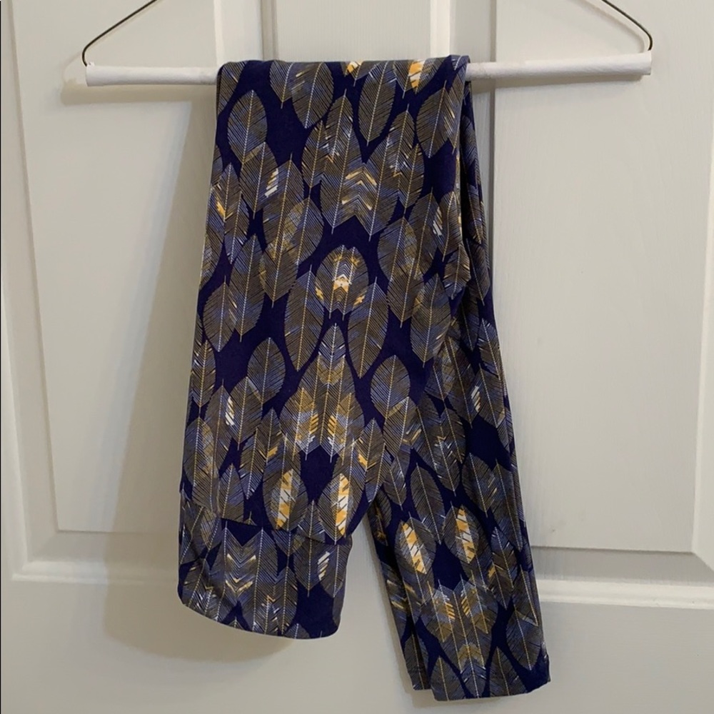 LuLaRoe Leaf leggings NWOT